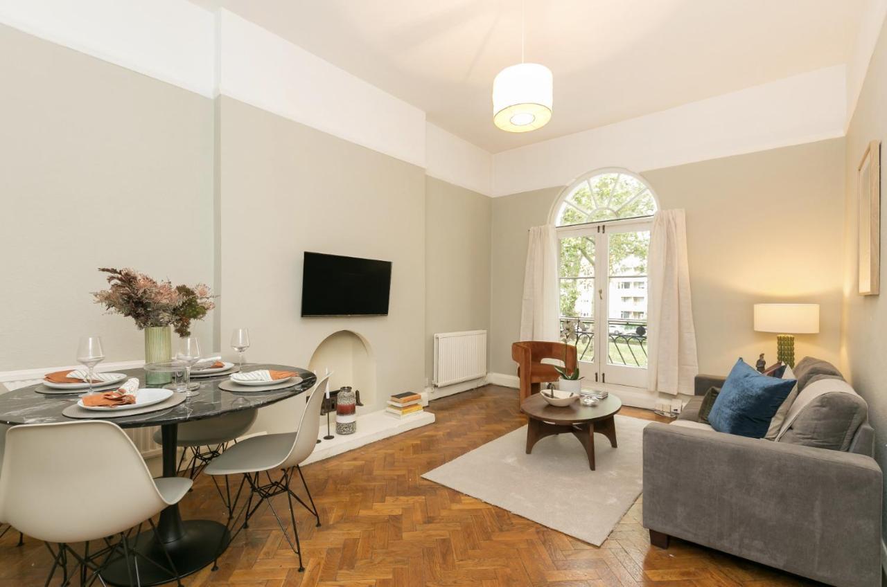 Chic 1 Bedroom Apartment In Bloomsbury, Sleeps 4 런던 외부 사진